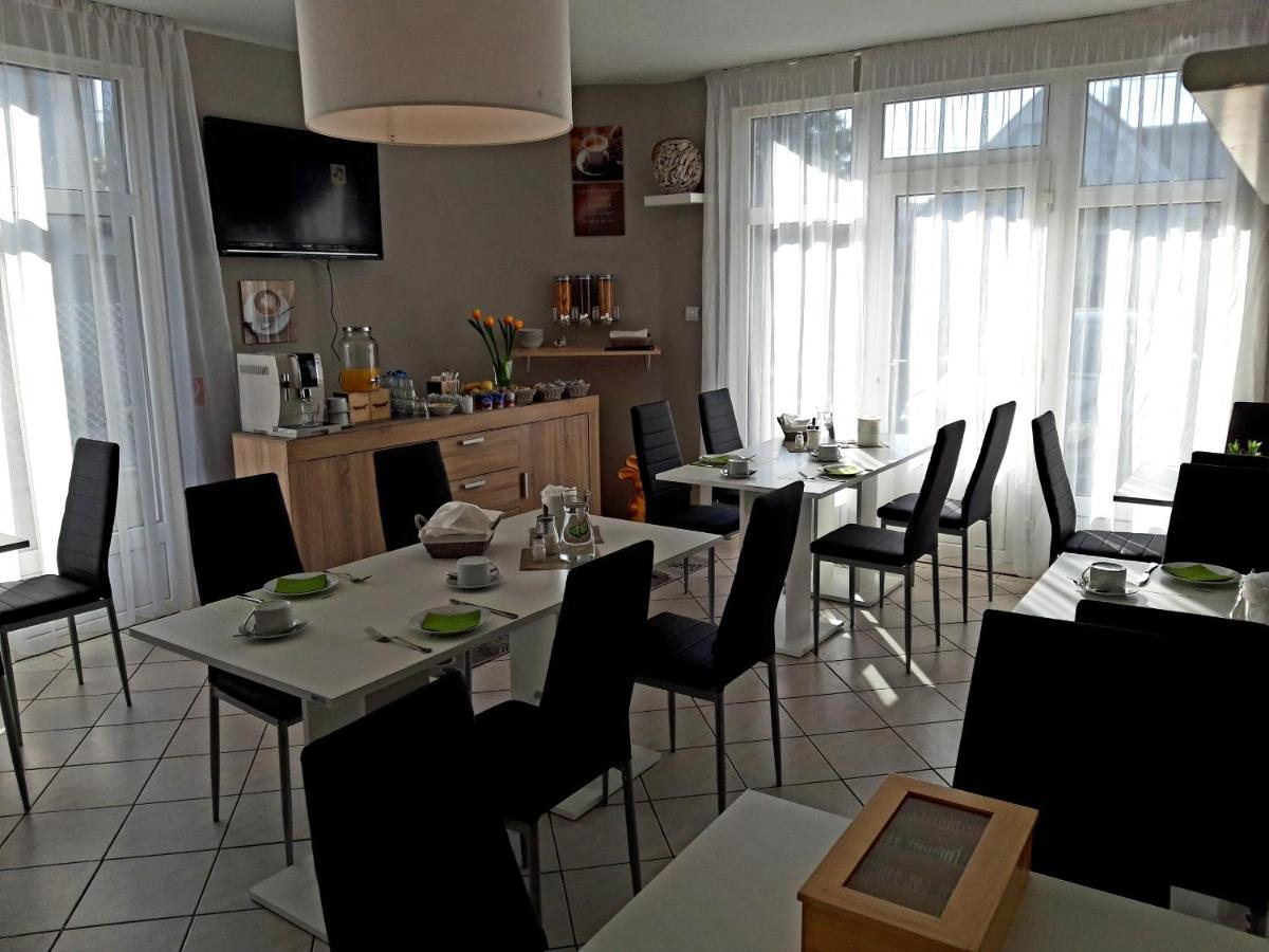 Margret Haus Bed & Breakfast Balatonfured Ngoại thất bức ảnh