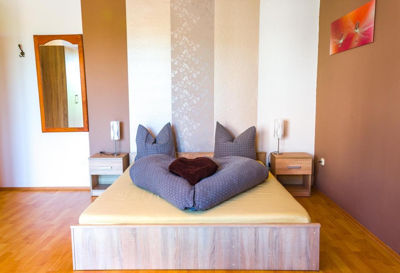Margret Haus Bed & Breakfast Balatonfured Ngoại thất bức ảnh