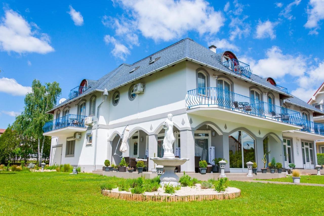 Margret Haus Bed & Breakfast Balatonfured Ngoại thất bức ảnh