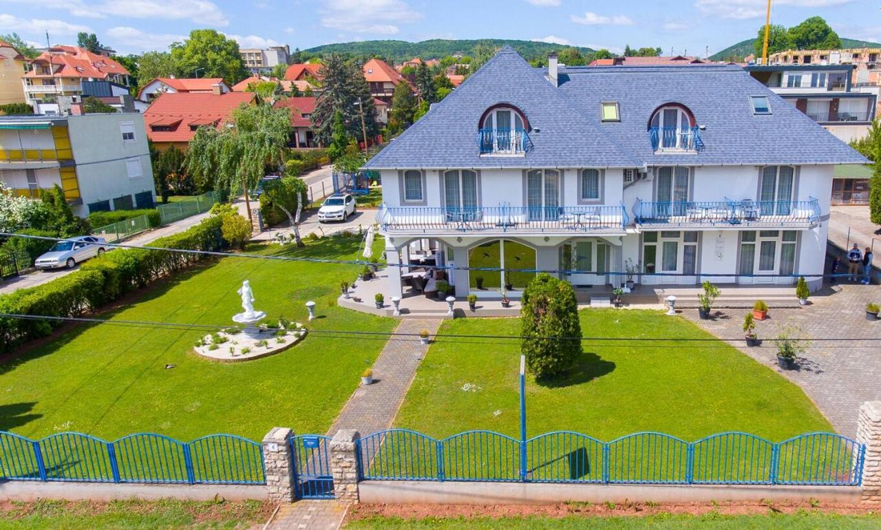 Margret Haus Bed & Breakfast Balatonfured Ngoại thất bức ảnh