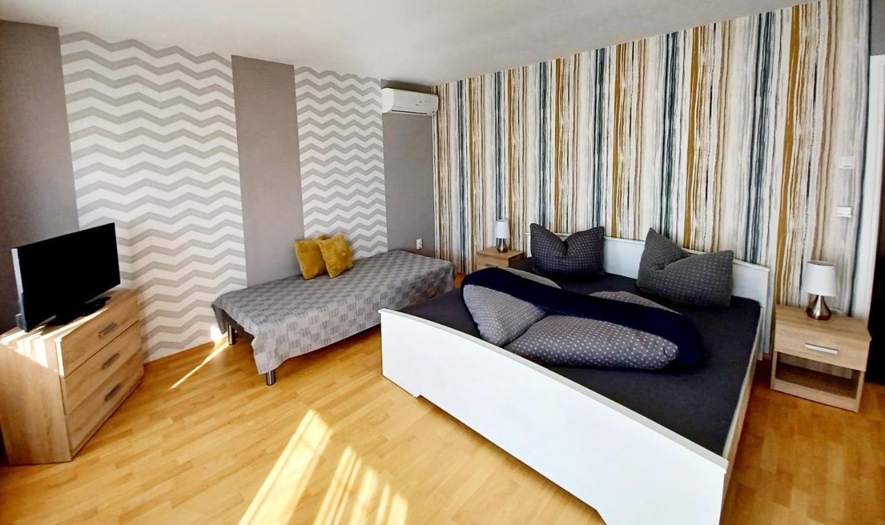 Margret Haus Bed & Breakfast Balatonfured Ngoại thất bức ảnh