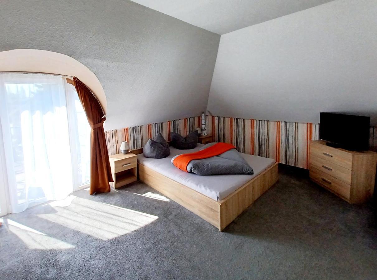 Margret Haus Bed & Breakfast Balatonfured Ngoại thất bức ảnh