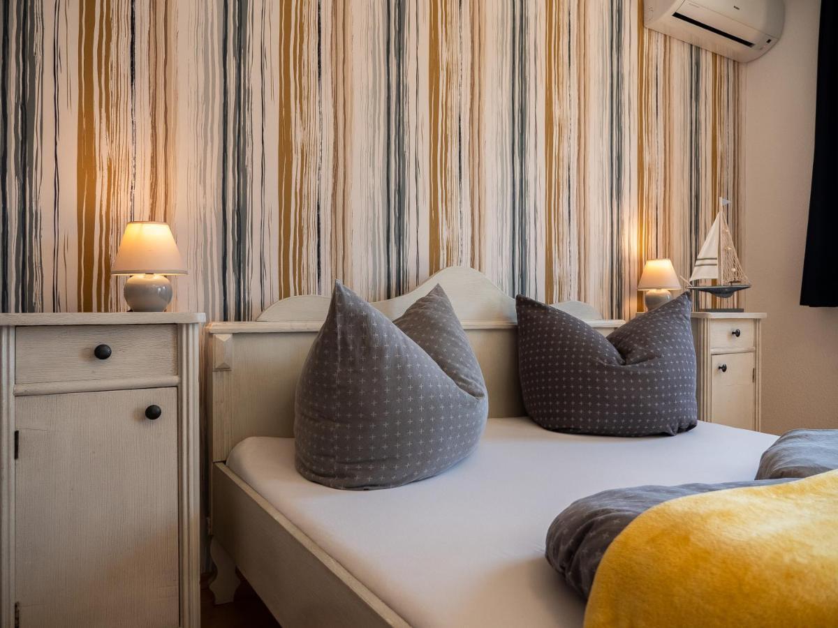 Margret Haus Bed & Breakfast Balatonfured Ngoại thất bức ảnh